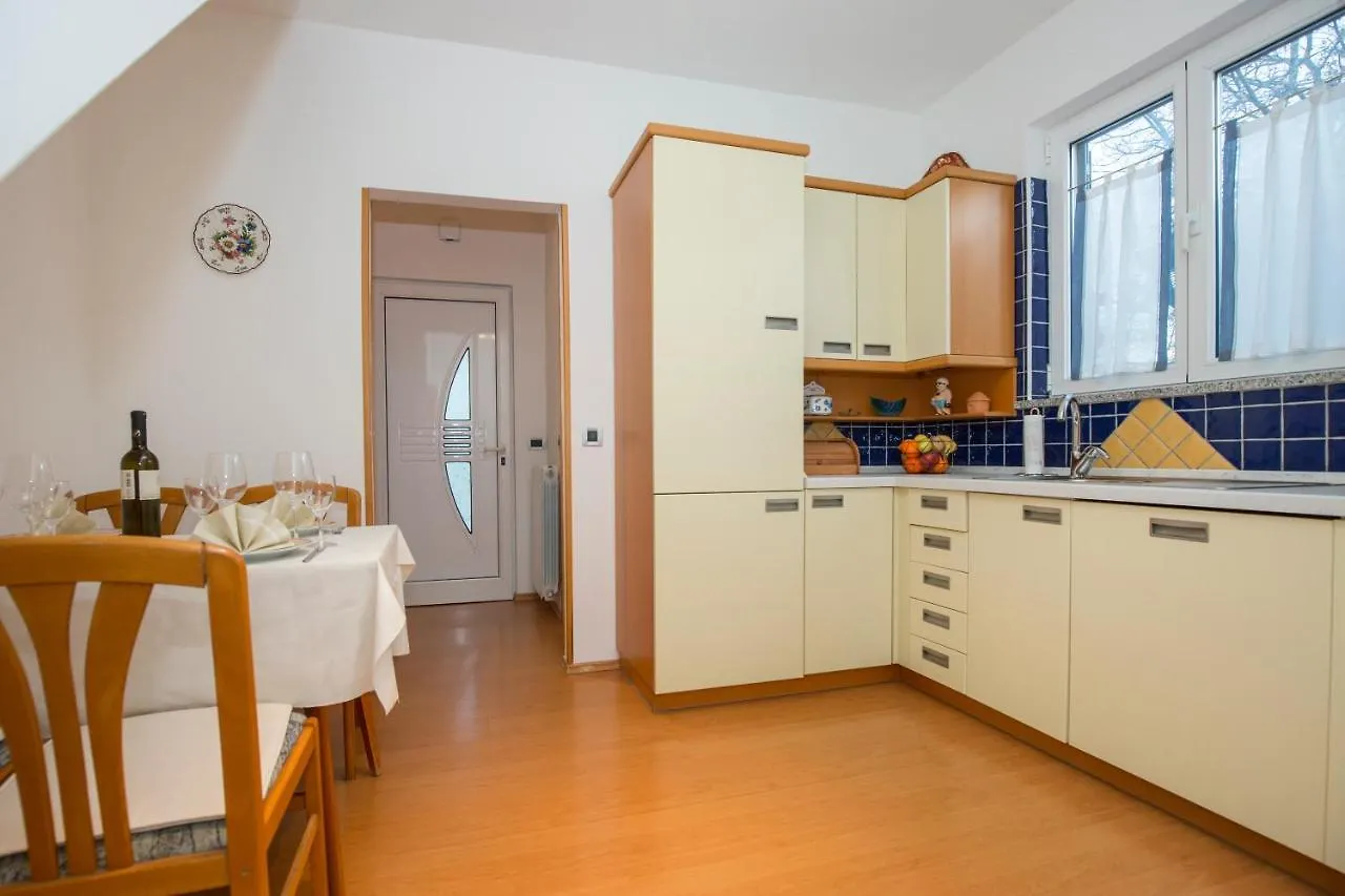 Bartol Apartment Labin  Labin (Istria)