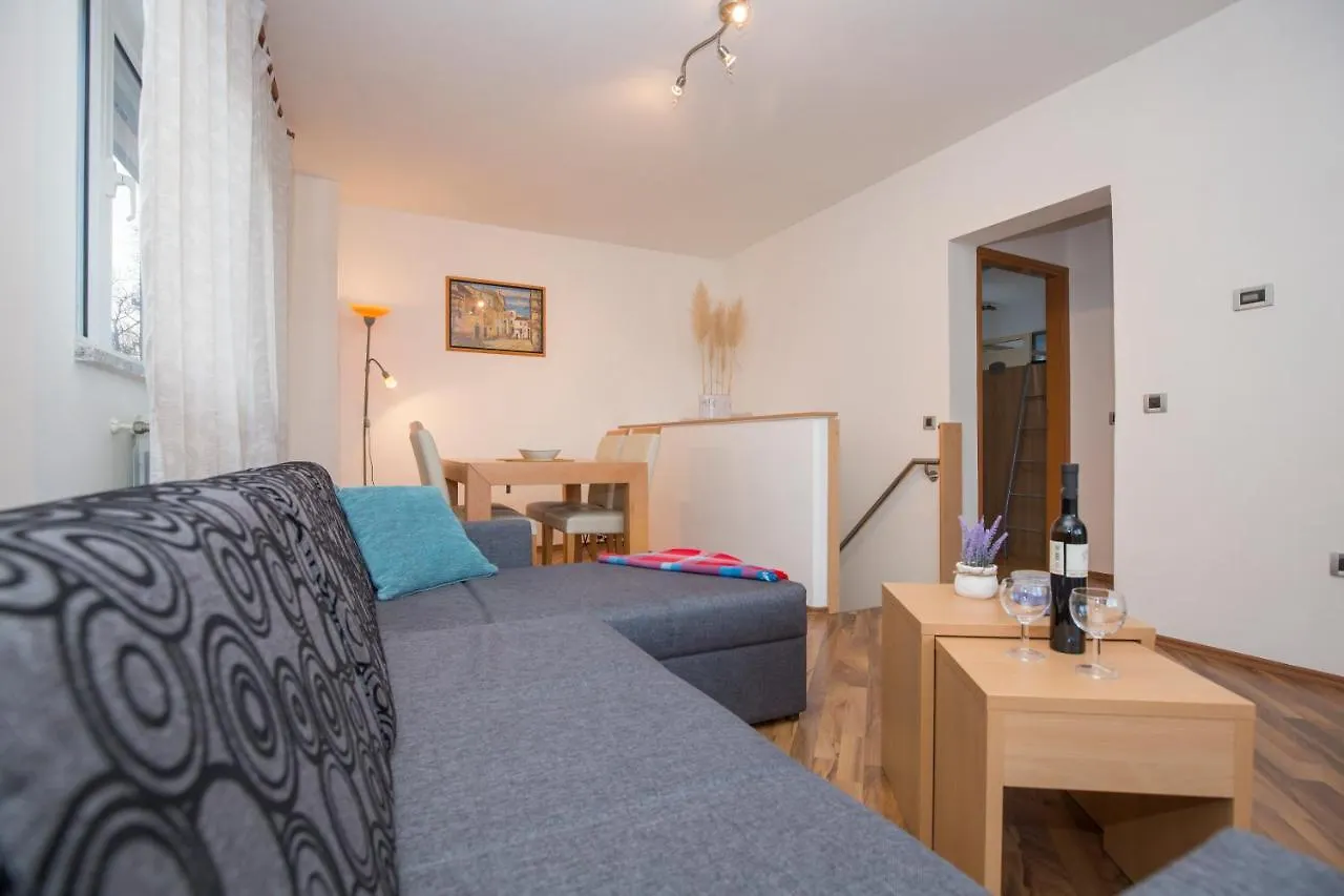 Bartol Apartment Labin
